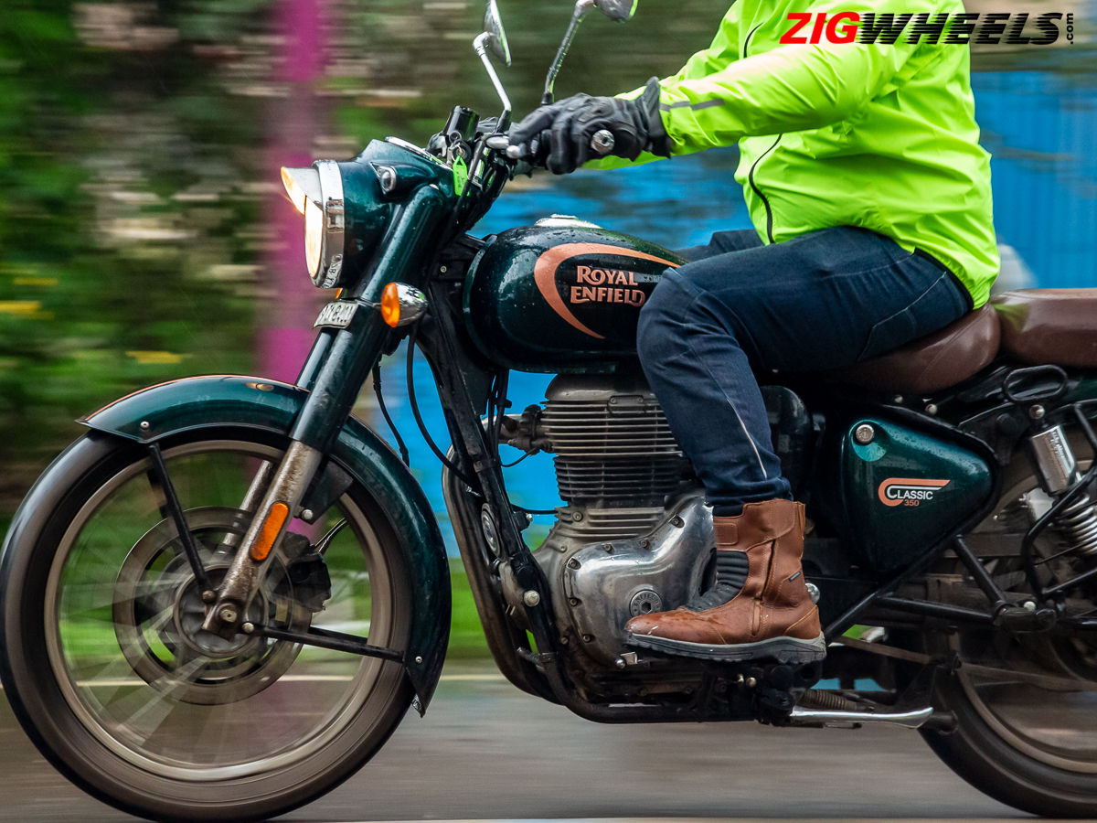 2022 Royal Enfield Classic 350 first ride review - RevZilla